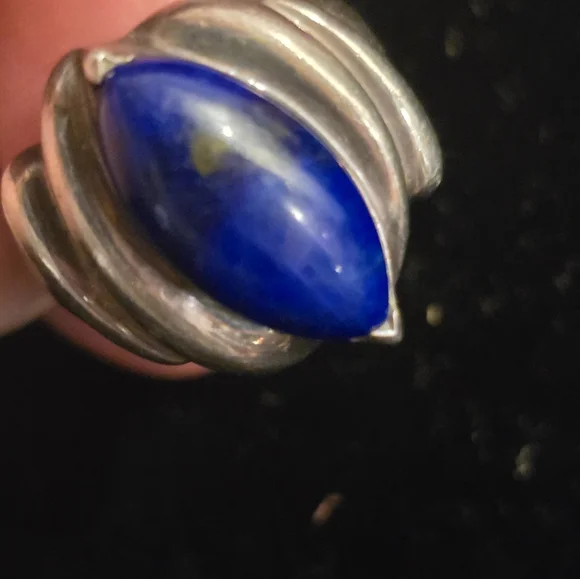 Sterling Silver Marked and Natural Lapis Oval Stone Ring 6.75 - Picture 8 of 9